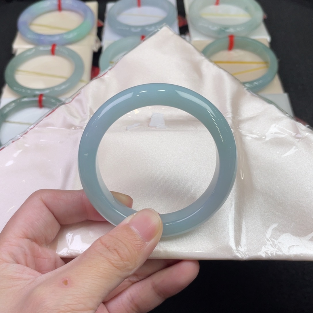 翡翠手镯未镶嵌54正圈