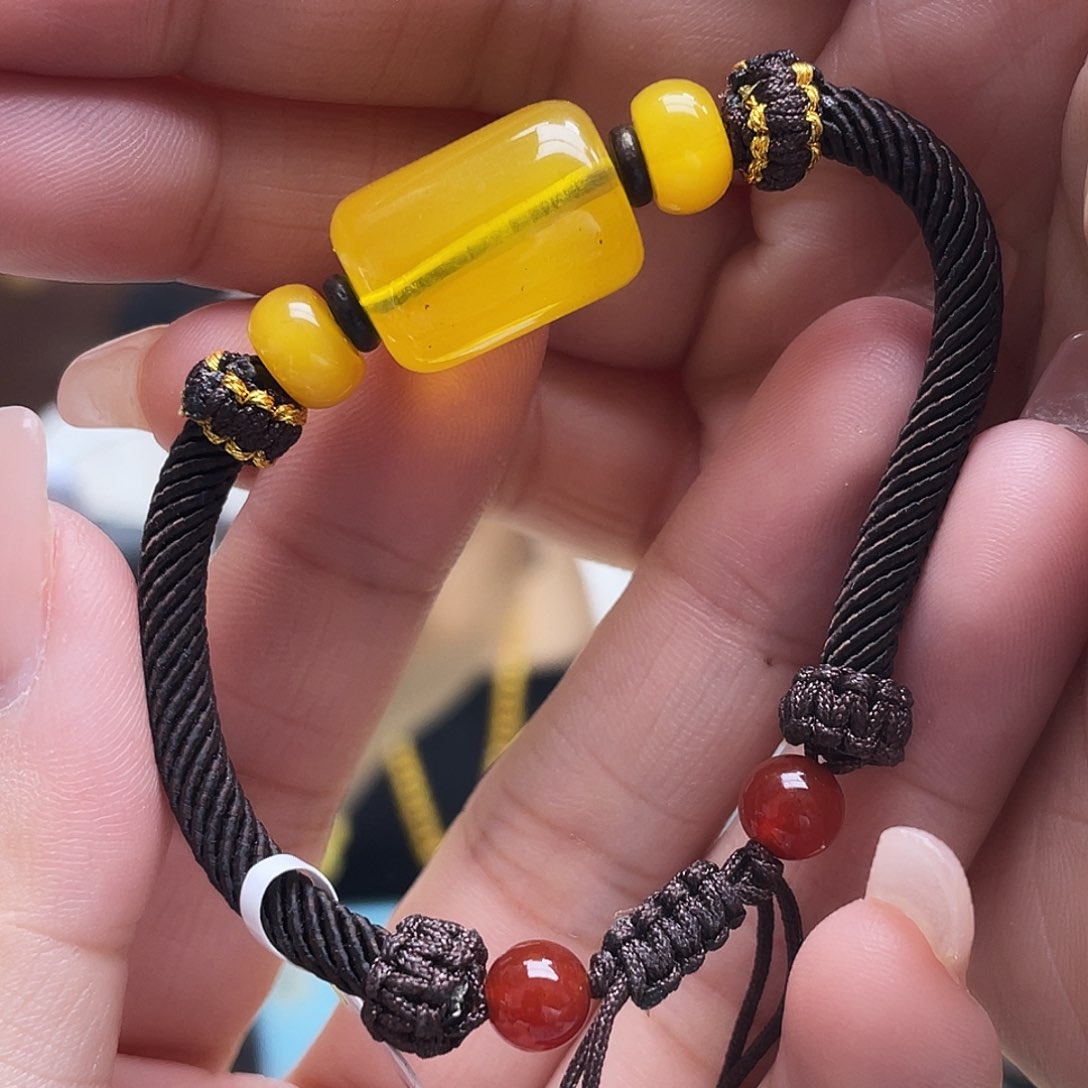 未镶嵌琥珀珠宝奇石h8