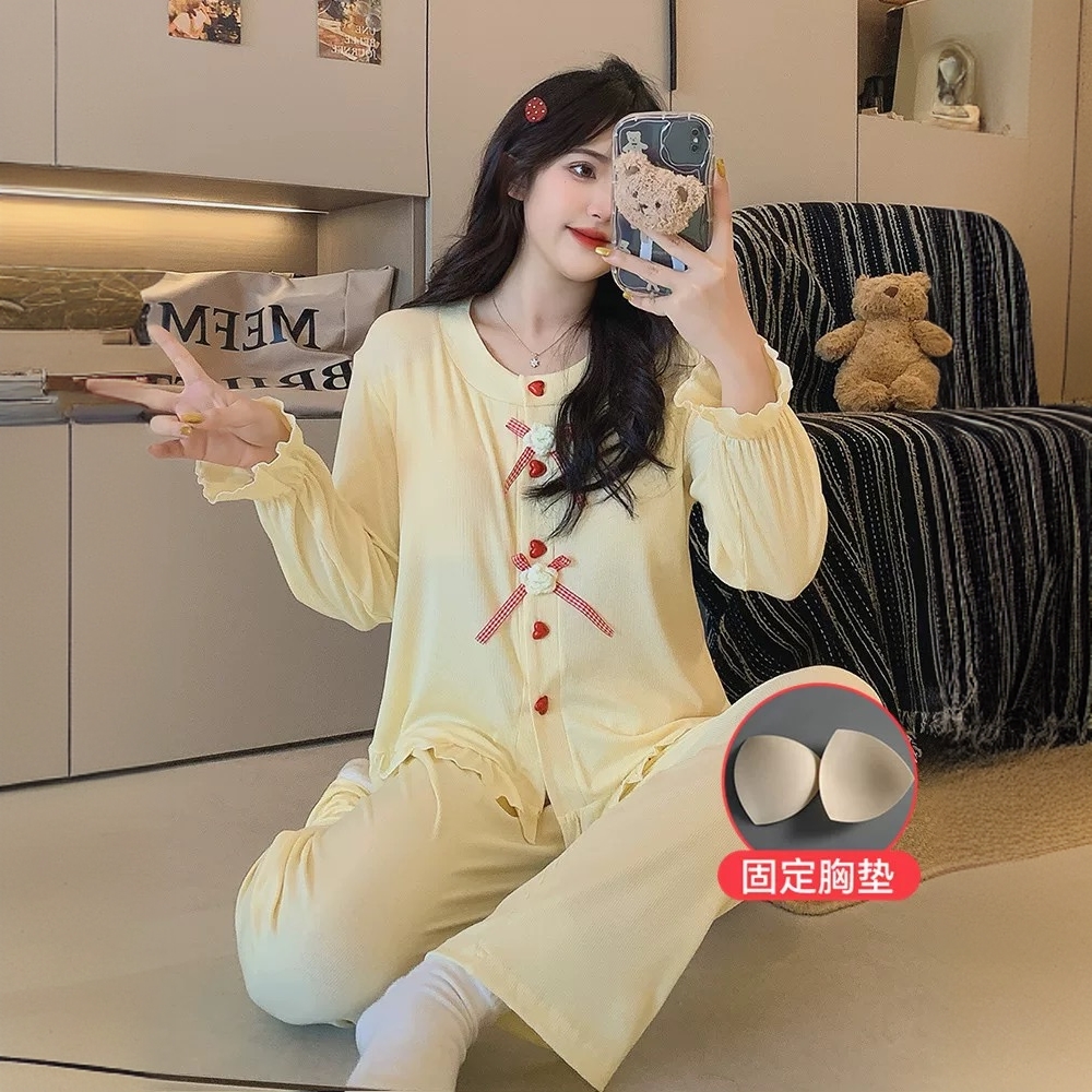 带胸垫睡衣女春秋薄款长袖长裤莫代尔一体纯色简约家居服套装