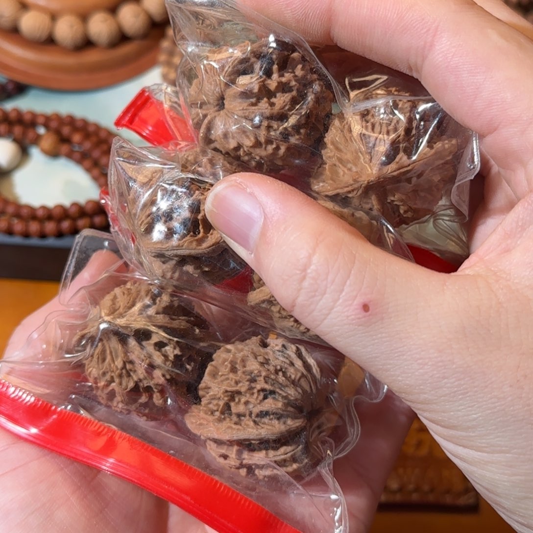 吊坠凤眼菩提酸枣核凤眼菩提