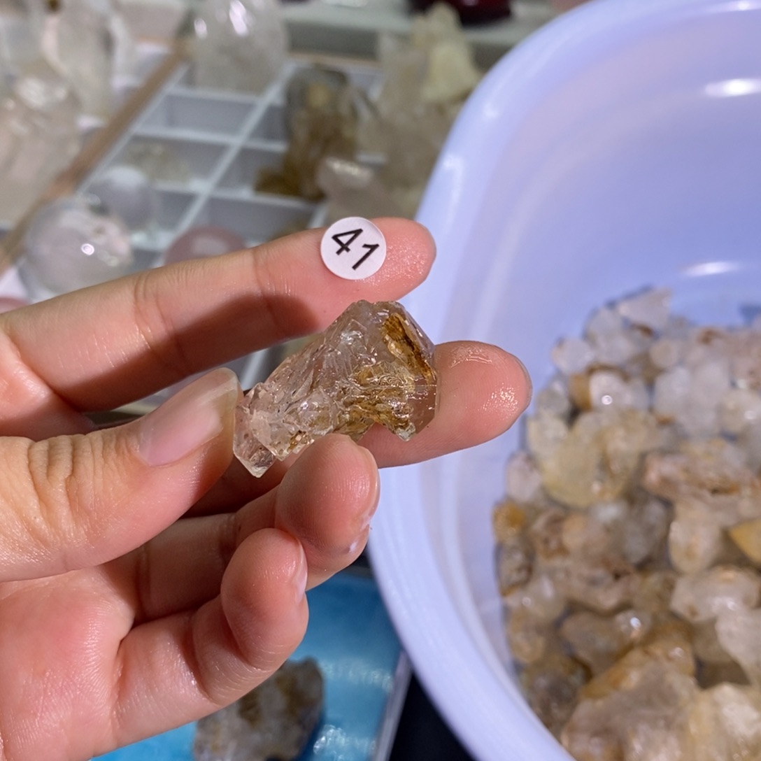 珠宝半成品水晶未镶嵌