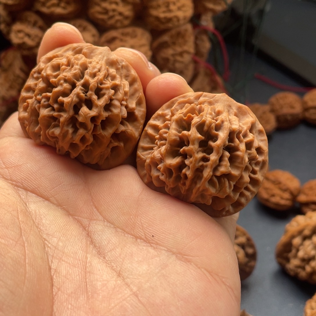 吊坠文玩核桃秦岭核桃