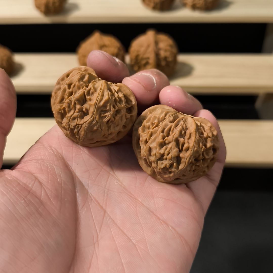 吊坠文玩核桃40宫灯