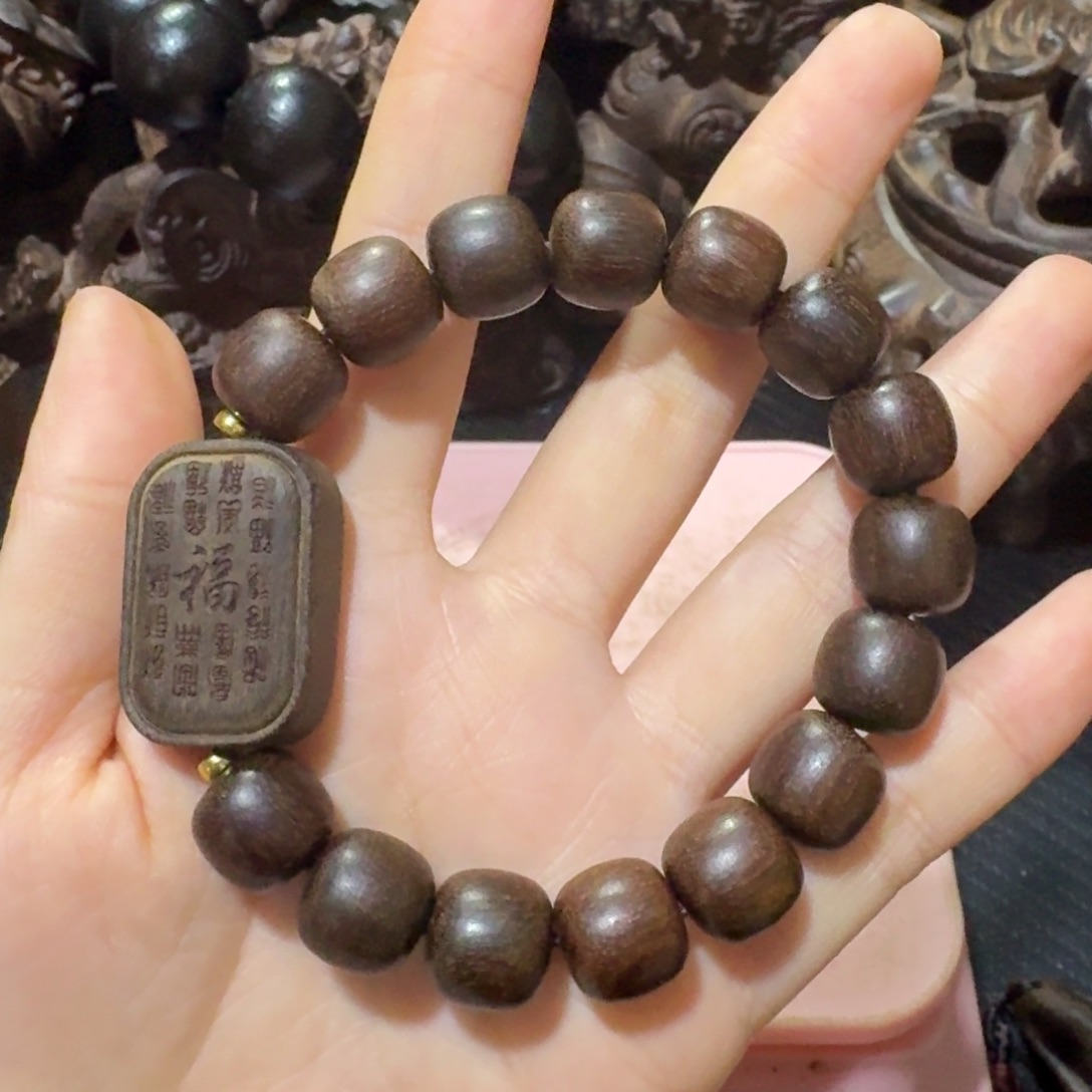 木家居用品摆件等