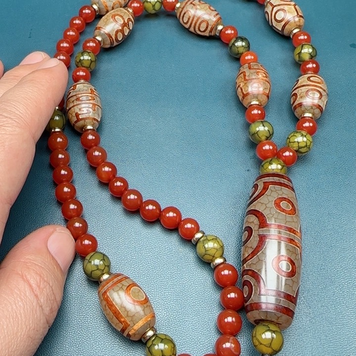 玛瑙/玉髓颈饰未镶嵌