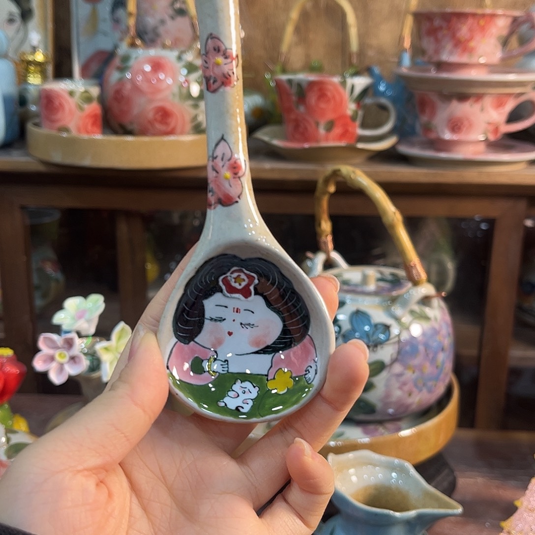 陶泥在恍恍惚惚哈哈哈哈哈