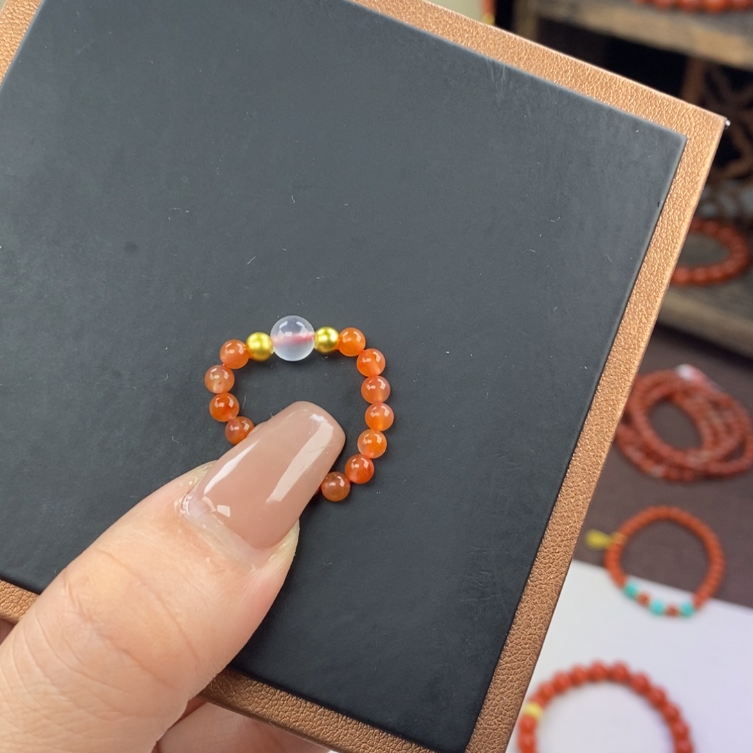 南红玛瑙未镶嵌手链