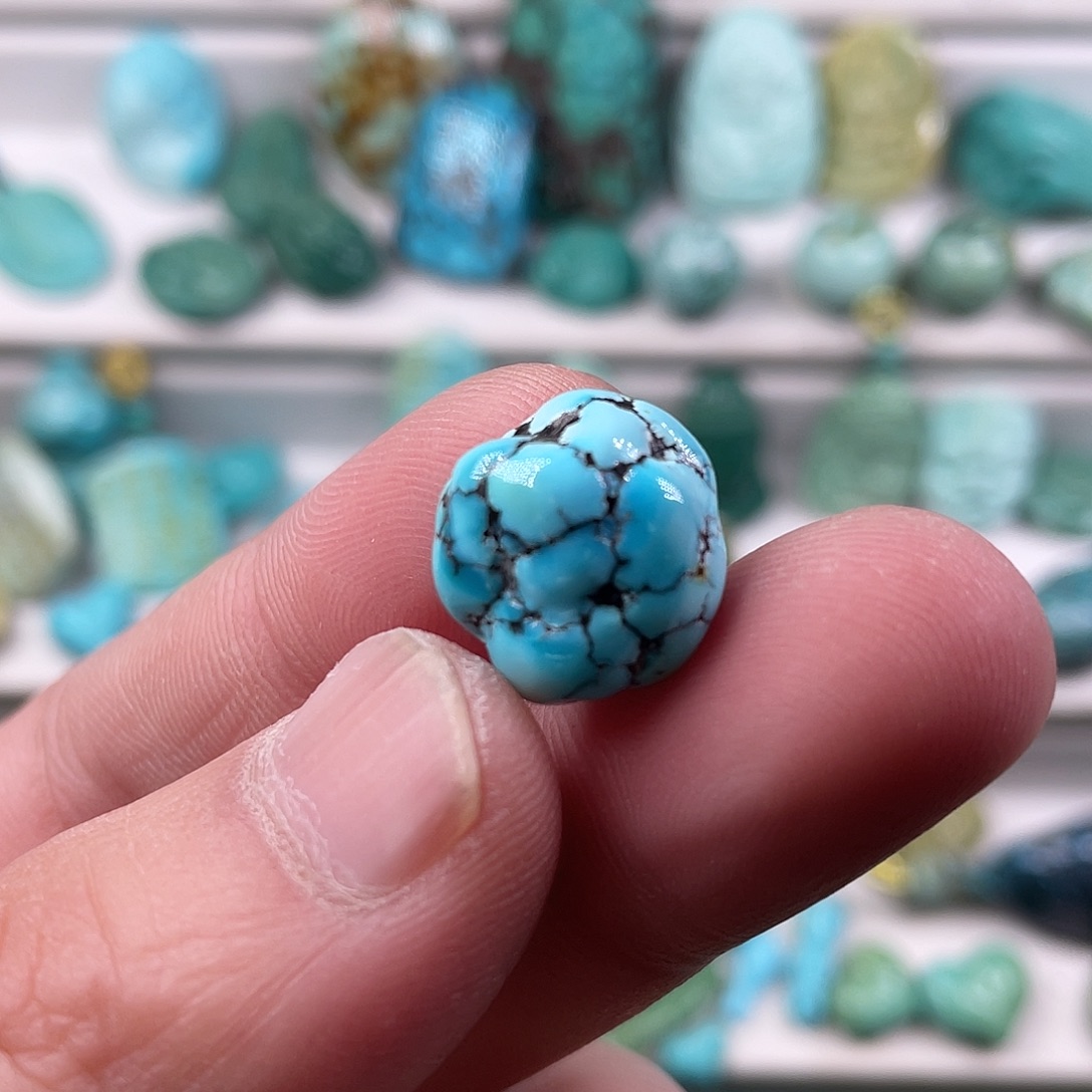 M***L绿松石未镶嵌颈饰