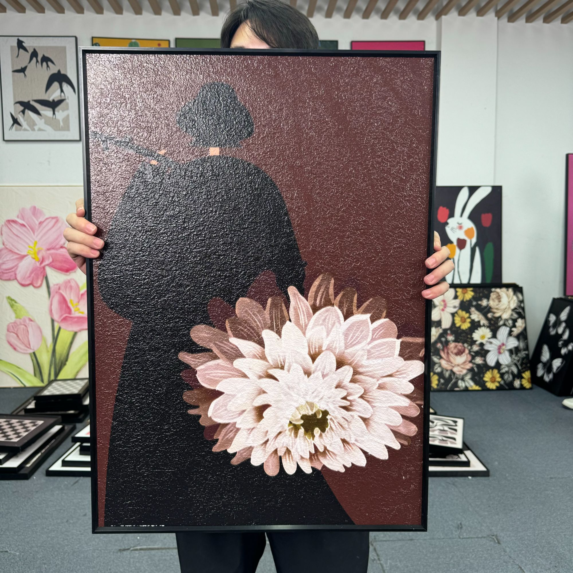 现代风轻奢抽象美女与花卉装饰画E026客厅背景墙挂画5070