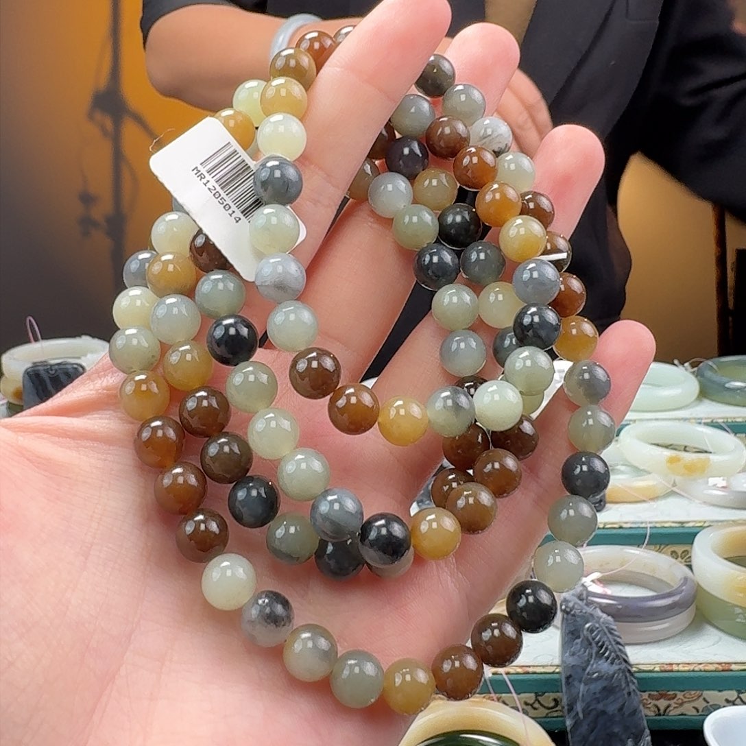 和田玉吊坠未镶嵌