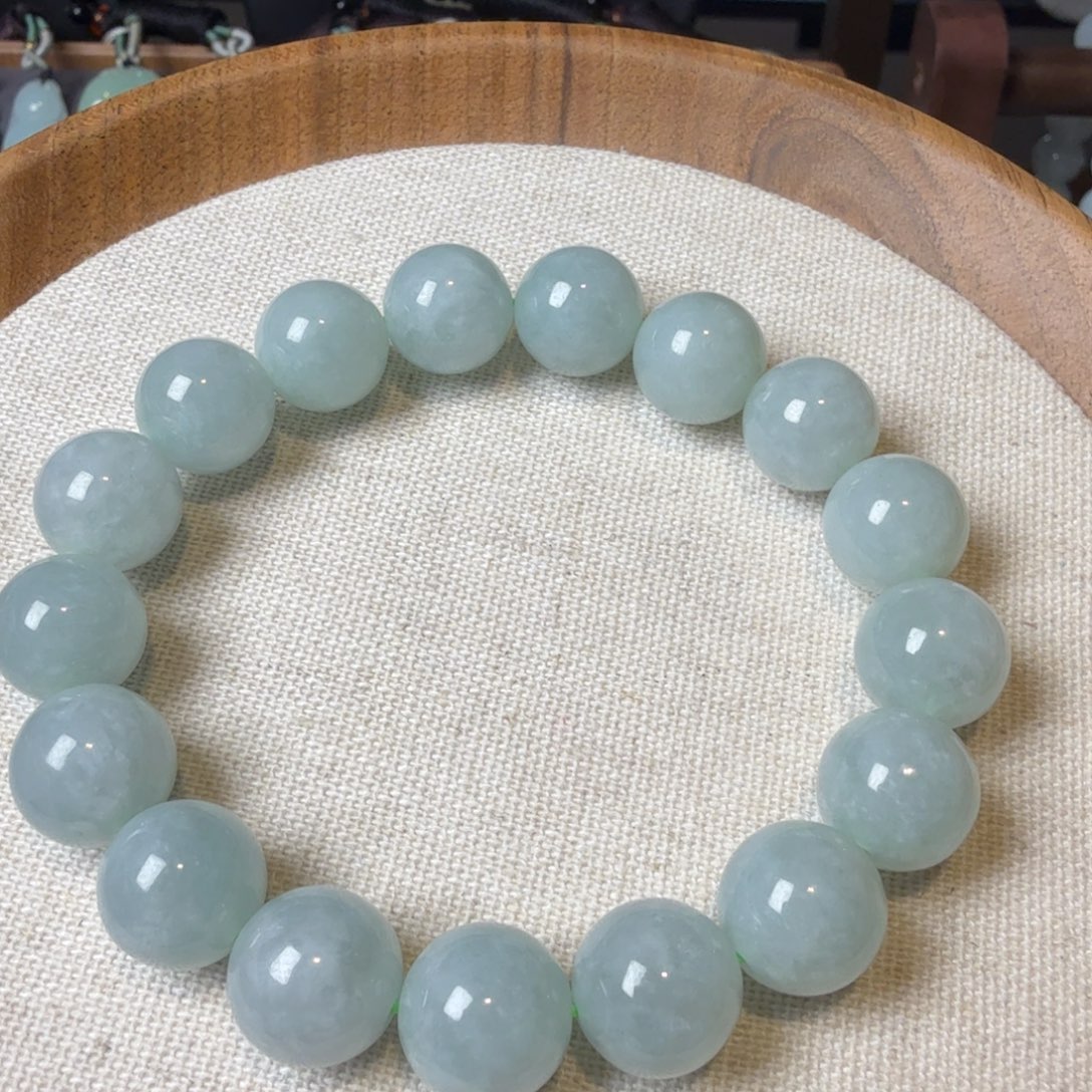 翡翠裸石翡翠福利手串