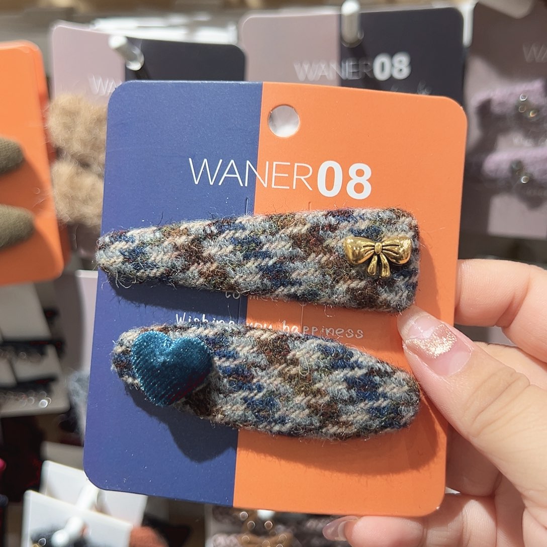 非金属蓝色爱心蝴蝶结格纹掰掰