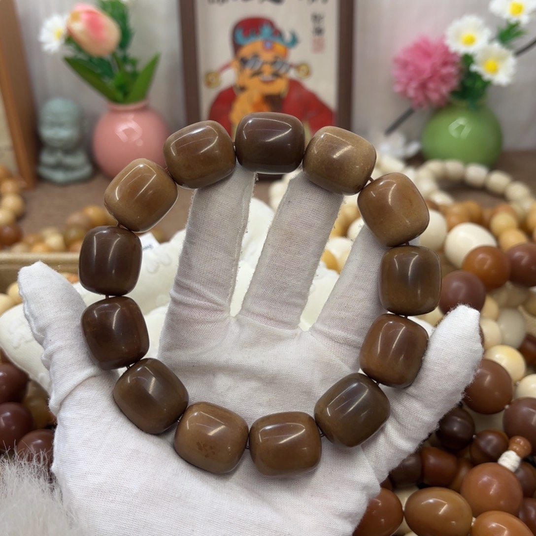 吊坠菩提根/象牙果22干磨瑕疵落地果糖油年糕176