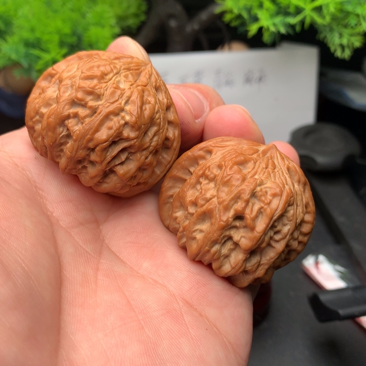吊坠文玩核桃M***h43尺花魁