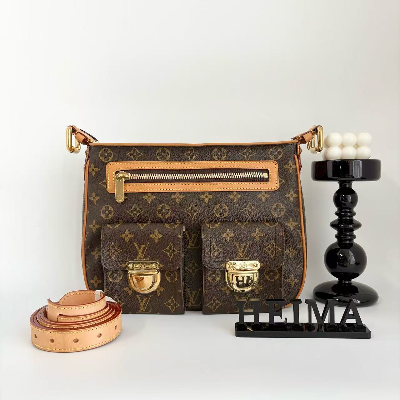 95新 LouisVuitton/路易威登 16244628 LV曼哈顿斜挎包 31*23
