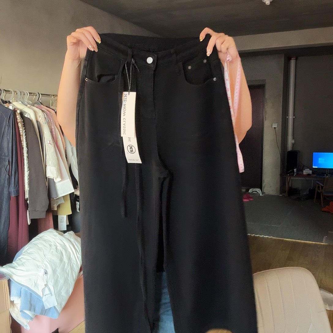 早***睡625裤子。          