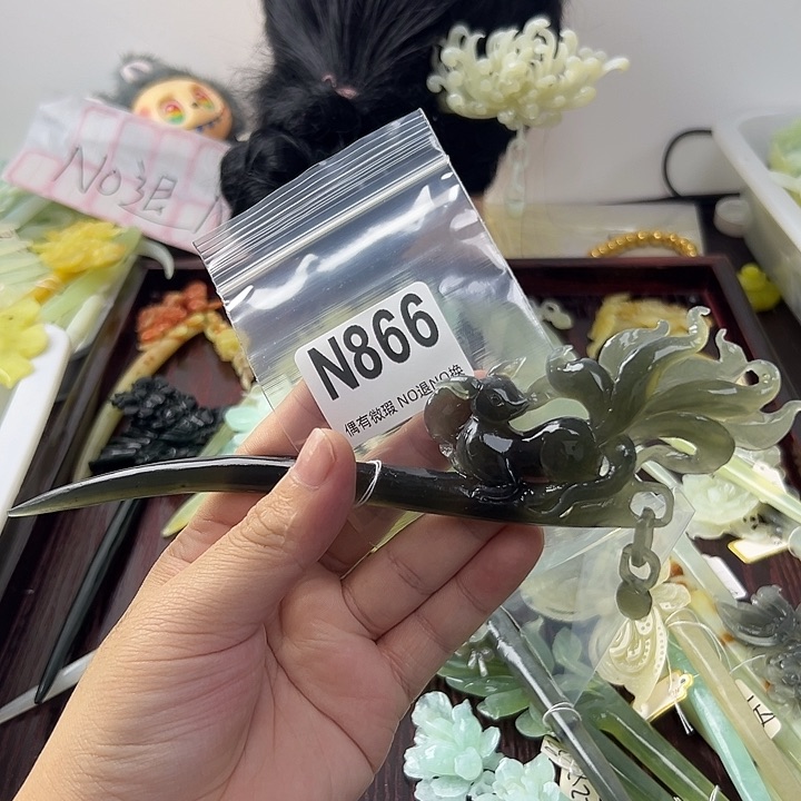 合金蛇纹石玉发饰果*梨