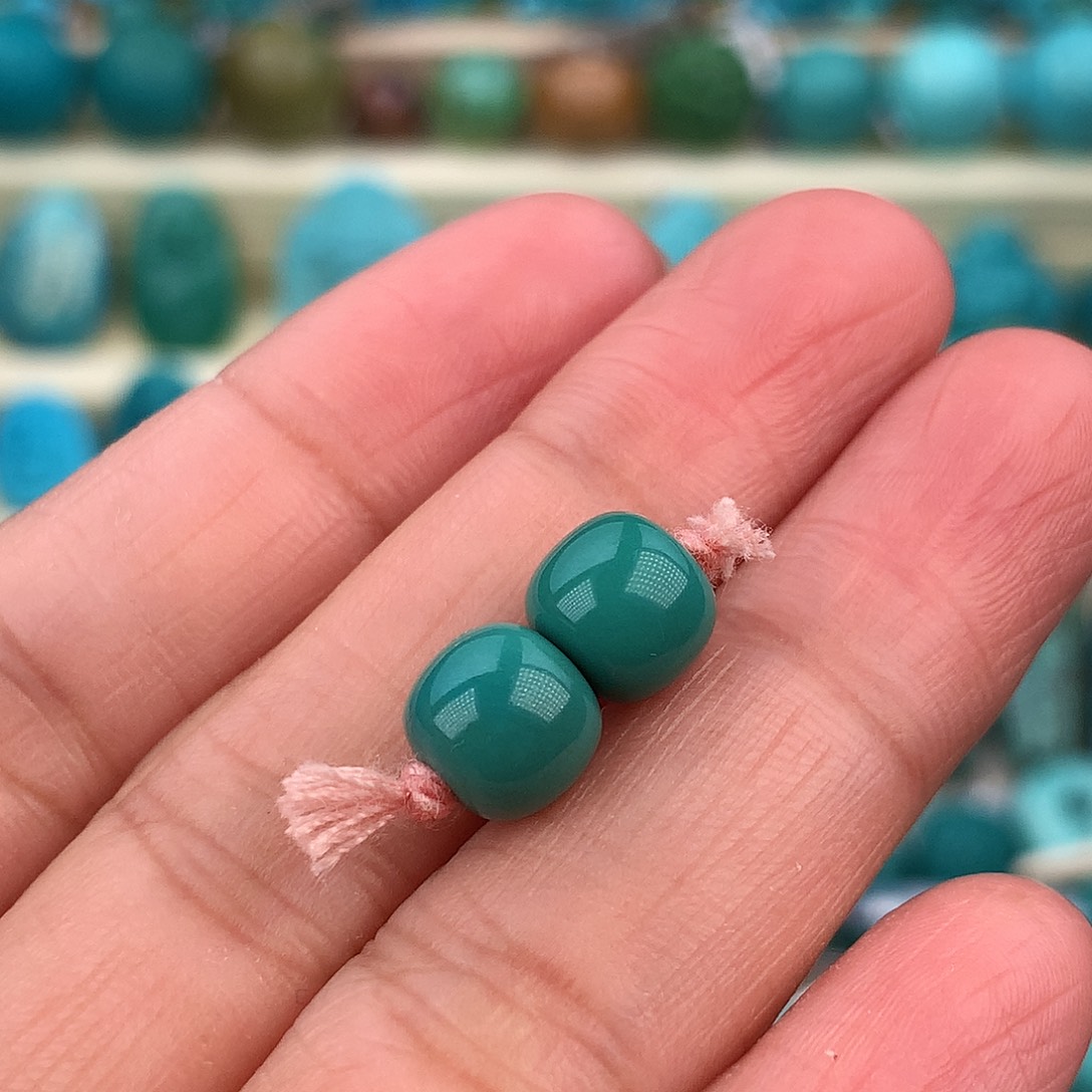 绿松石未镶嵌珠宝奇石8