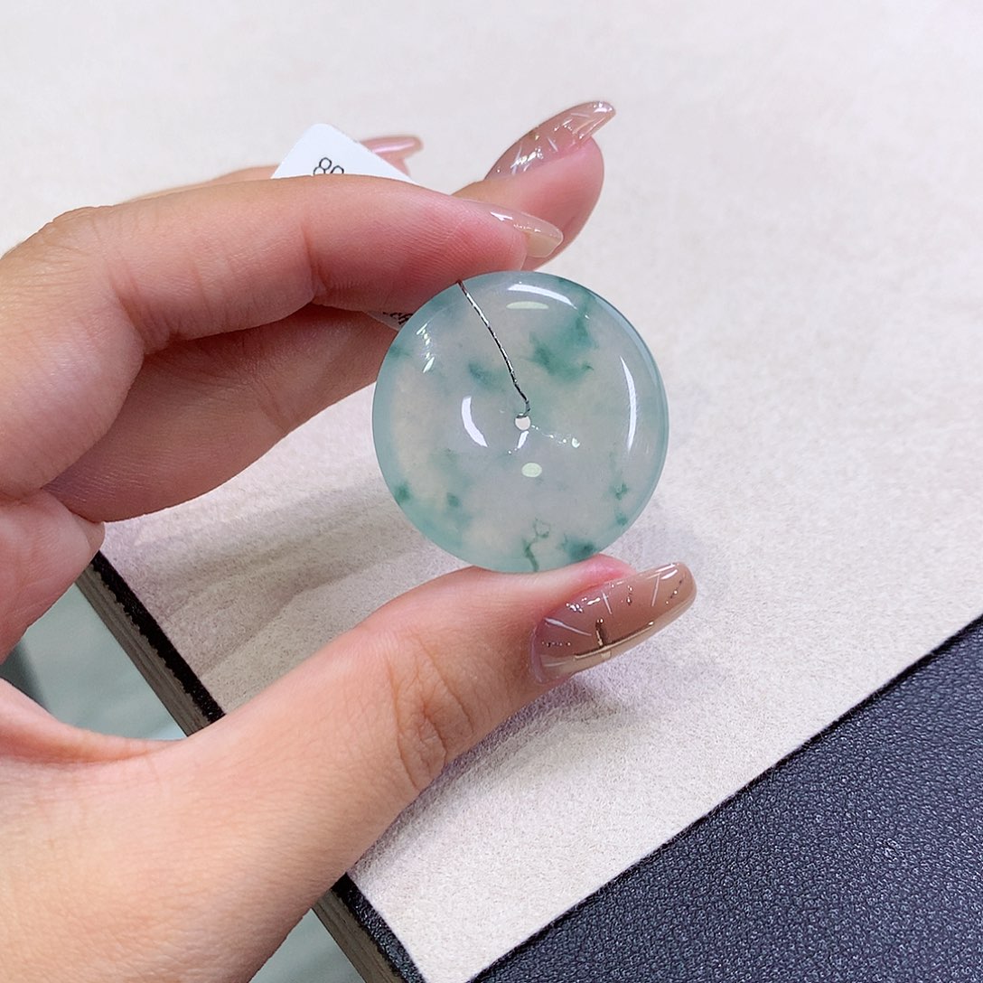 翡翠未镶嵌吊坠(不含链)30-5.6