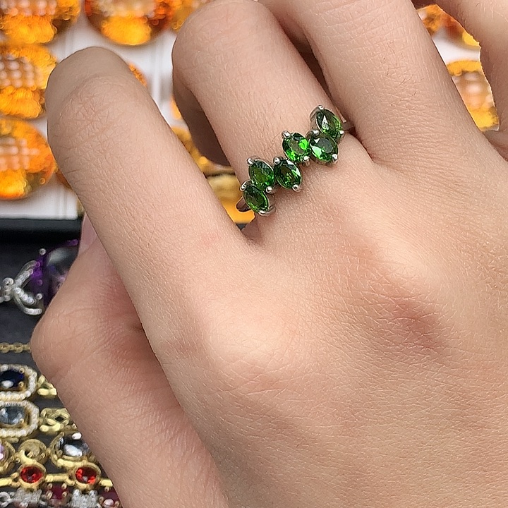 戒指透辉石银S925镶嵌