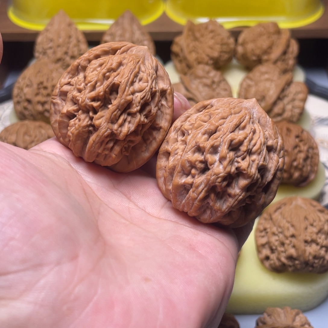 文玩核桃吊坠文玩核桃手把件虎头