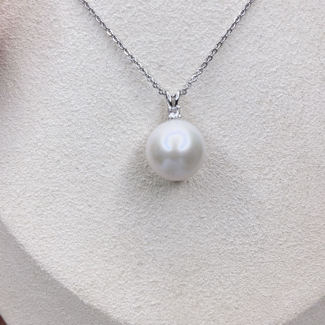 淡水珍珠吊坠(赠链)合金