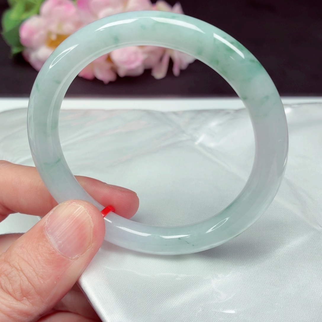 翡翠未镶嵌手镯56.5圈