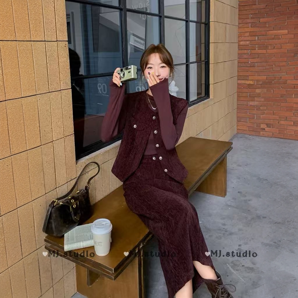 M.J 8615三件套套装