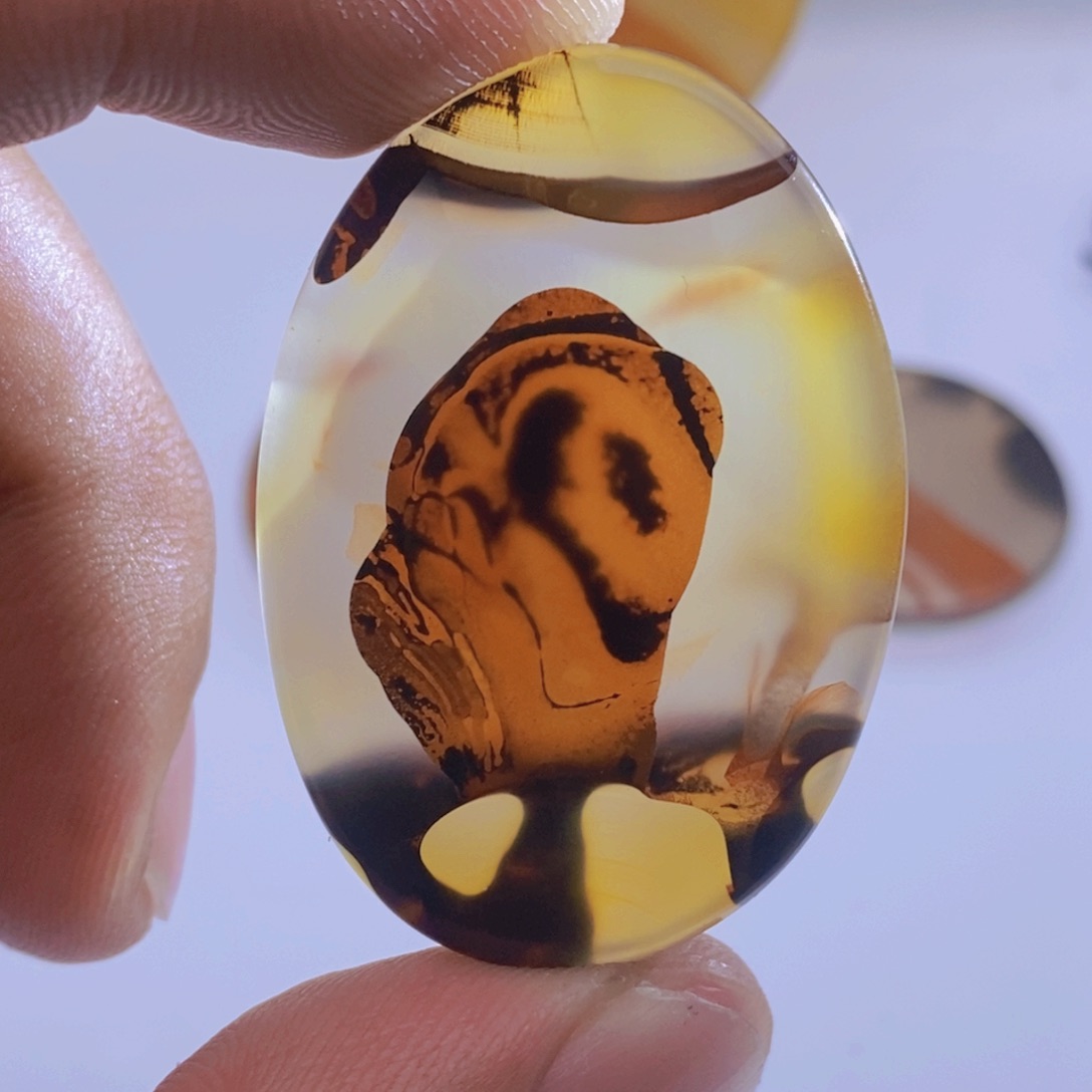 玛瑙/玉髓颈饰未镶嵌