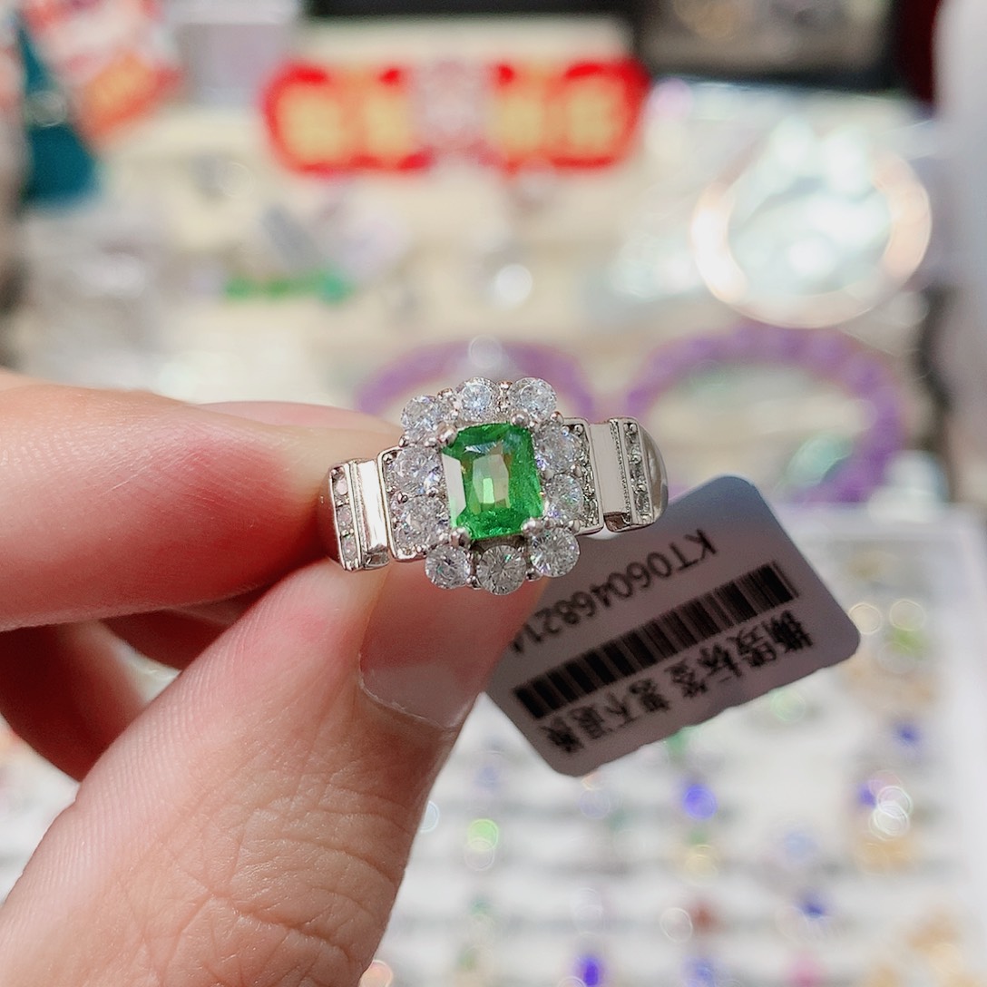 石榴石（沙弗莱）戒指银S925镶嵌