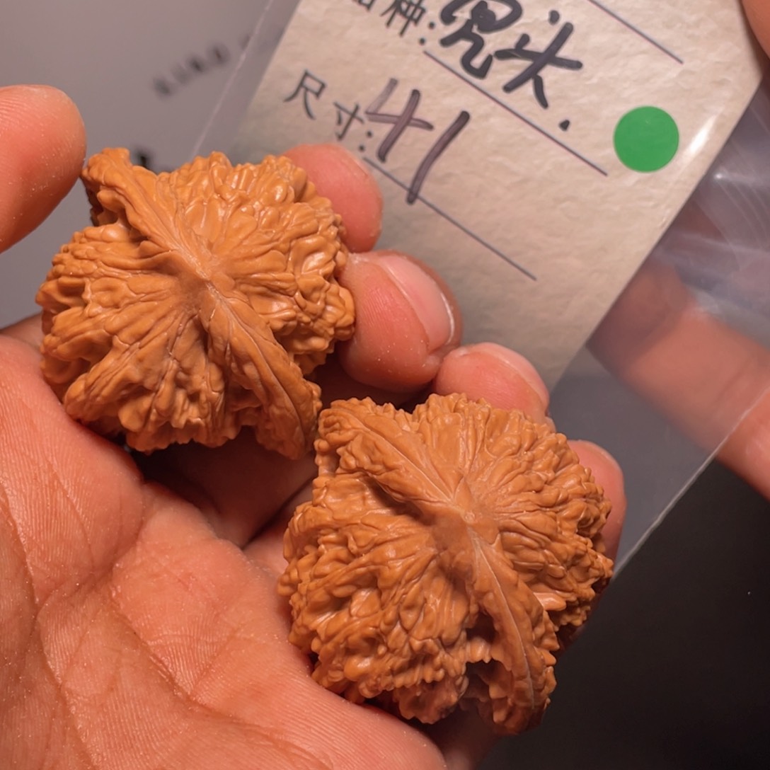文玩核桃吊坠文玩核桃