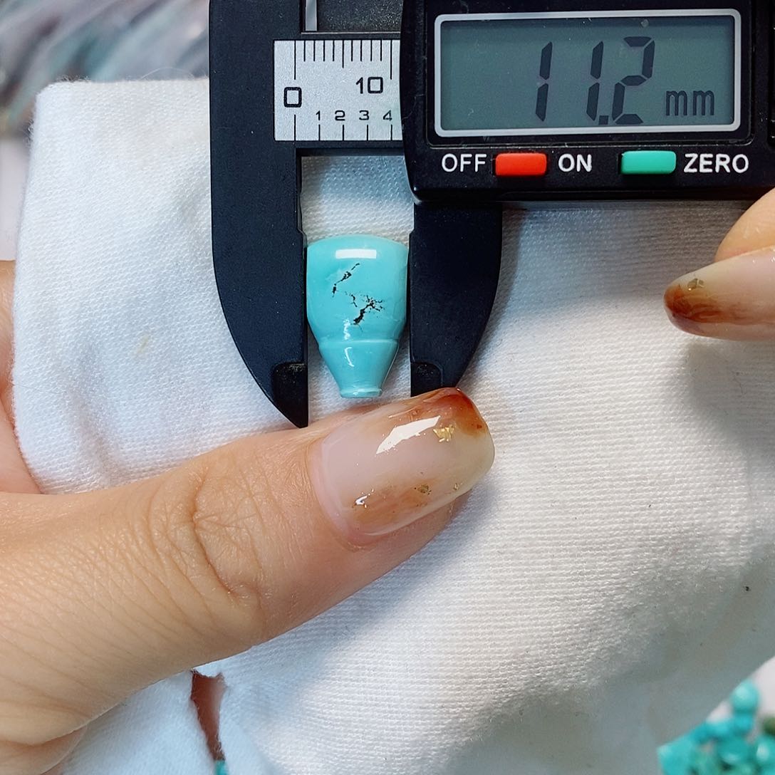 未镶嵌绿松石珠宝奇石小**w