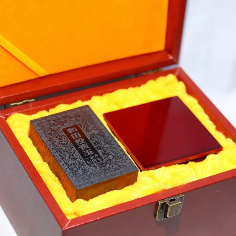 【抖音质检发货出具证书】一公斤天然和田玉青玉投资玉料+龙凤牌