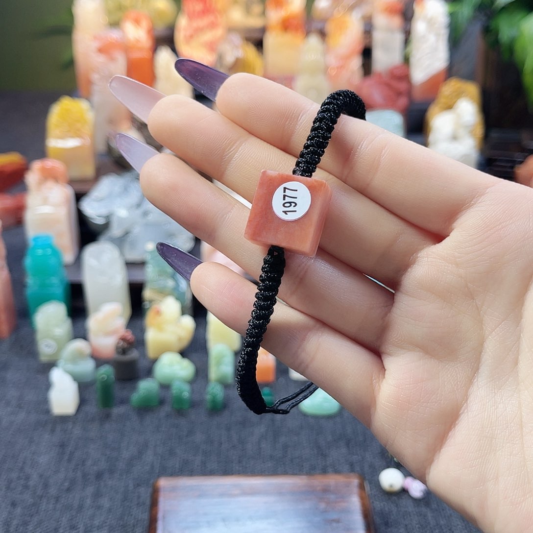 昌化石印石1977。   