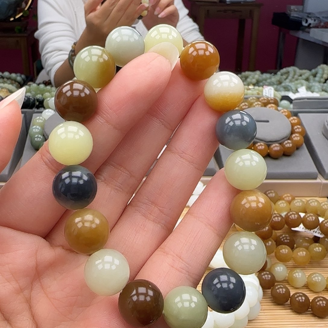 和田玉手链未镶嵌