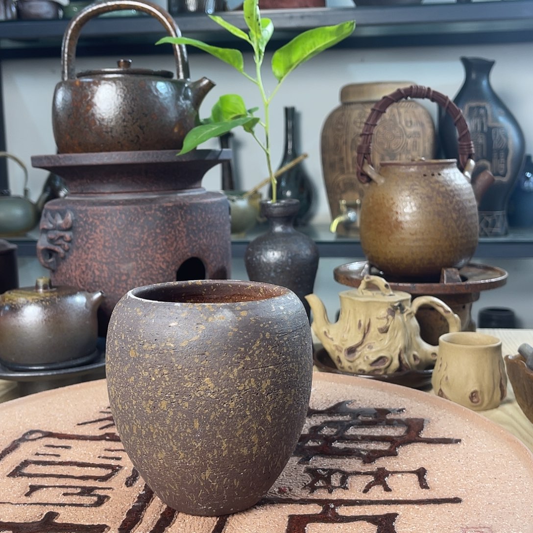 碟紫砂粗陶实用花器