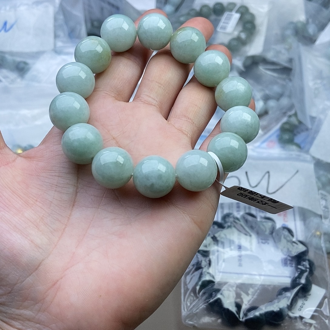 定制翡翠未镶嵌翡翠翡翠