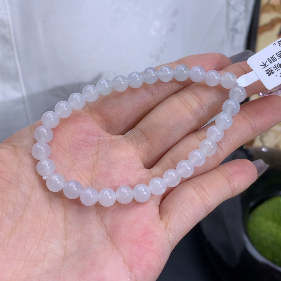 翡翠手链未镶嵌卡5.9白冰手串