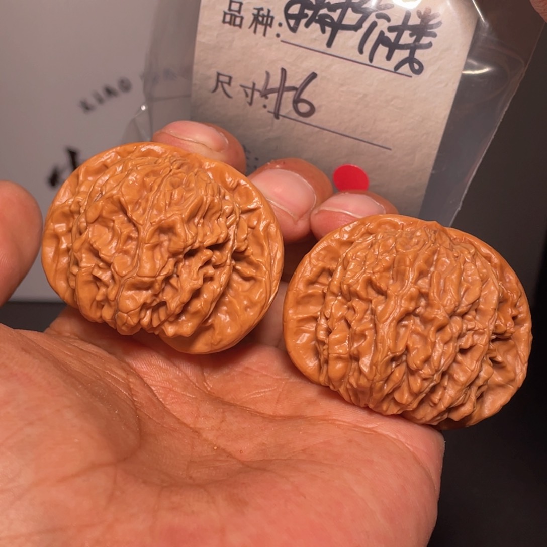 文玩核桃吊坠文玩核桃