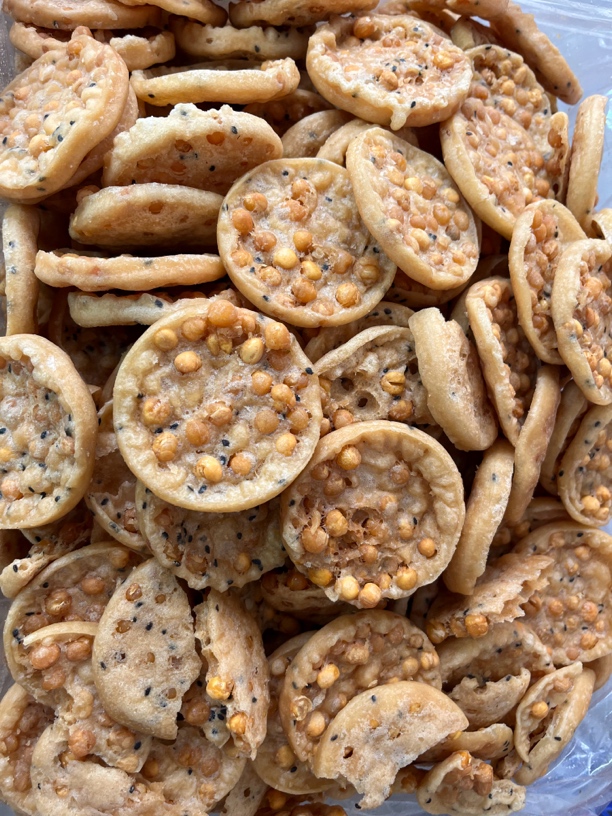 江西特产兴国花生饼豆饼子