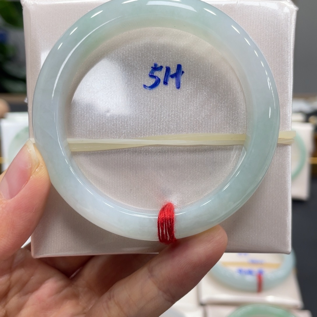 翡翠未镶嵌手镯翡翠