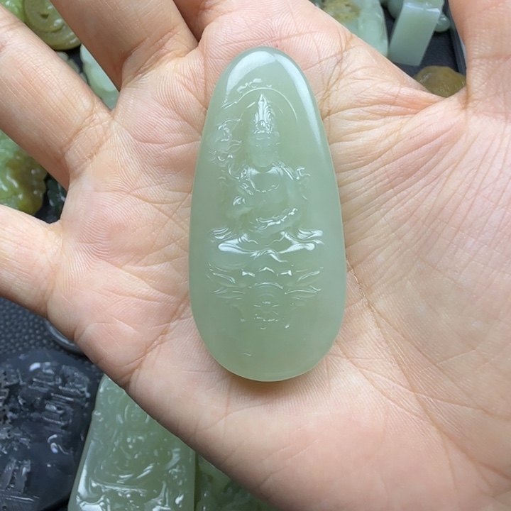 颈饰未镶嵌和田玉