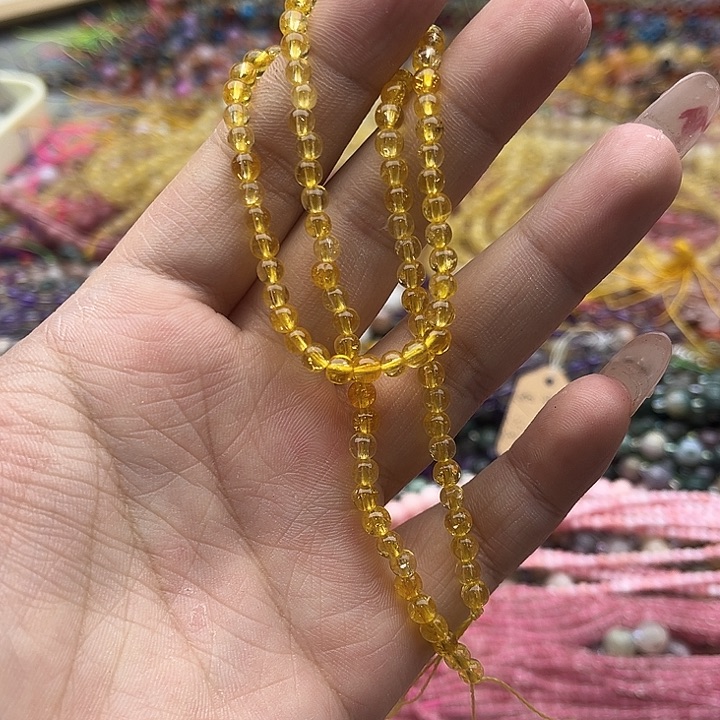 玛瑙/玉髓未镶嵌珠宝半成品一条4mm左右黄阿塞