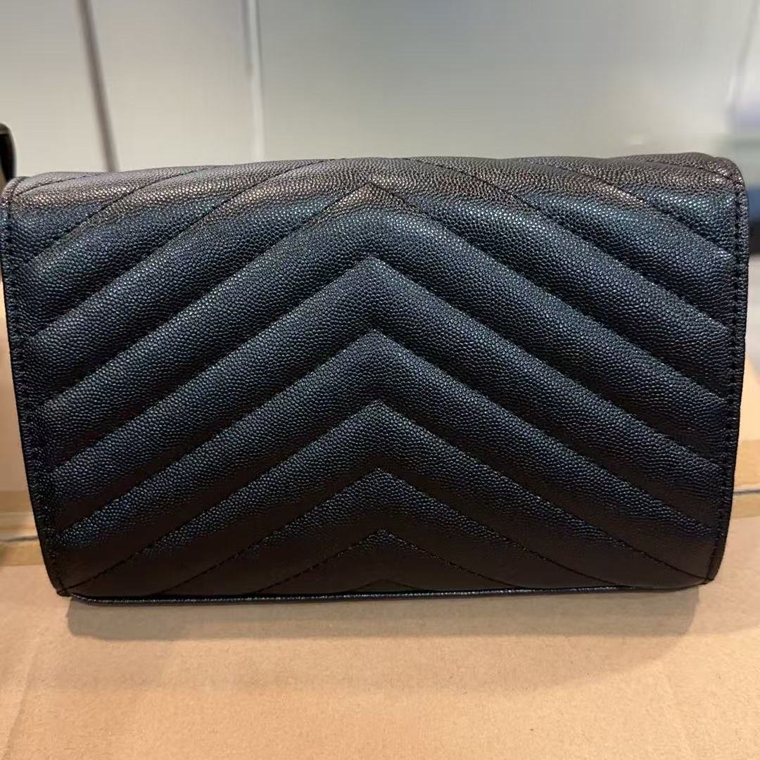 2025新款真皮女包9589信封鱼黑色