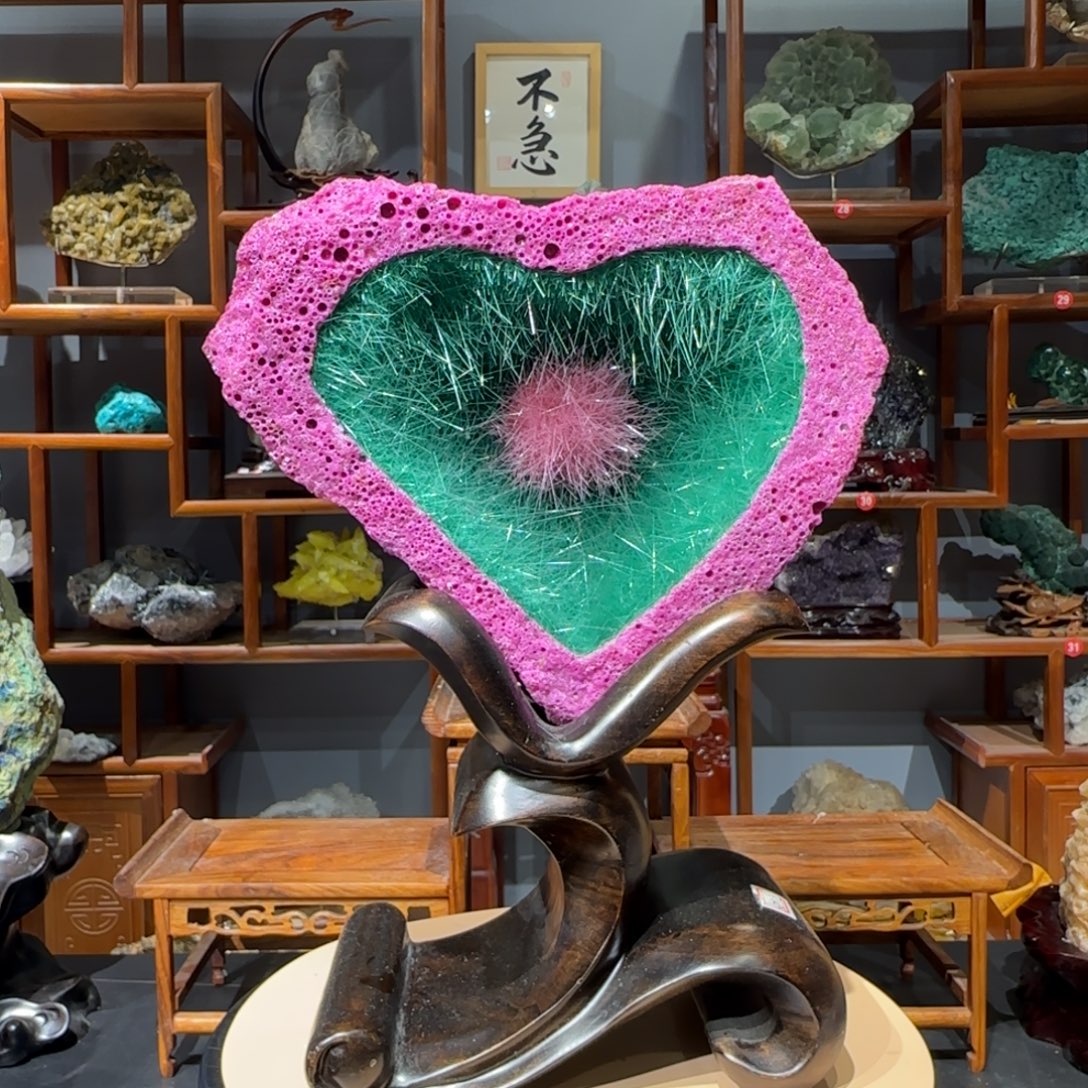 幸***6石材巴西红刚玉发晶共生