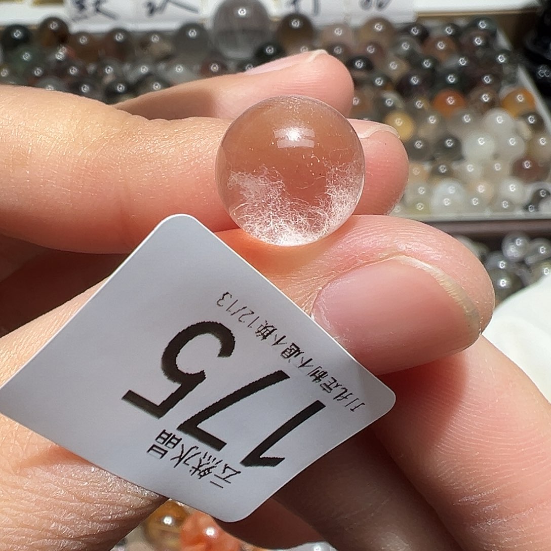 珠宝半成品水晶未镶嵌