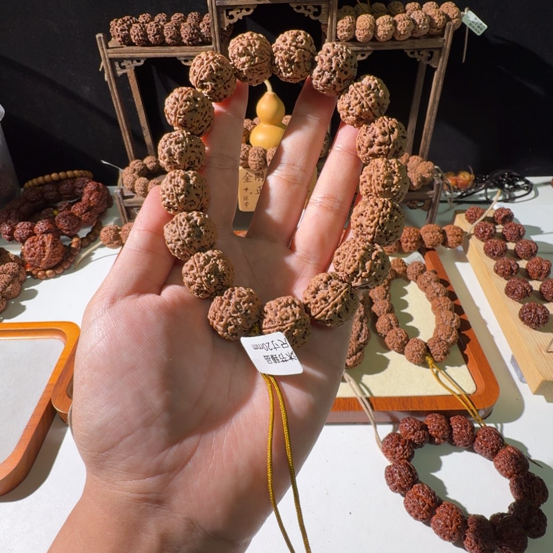 金刚菩提手串20尺寸蜂王