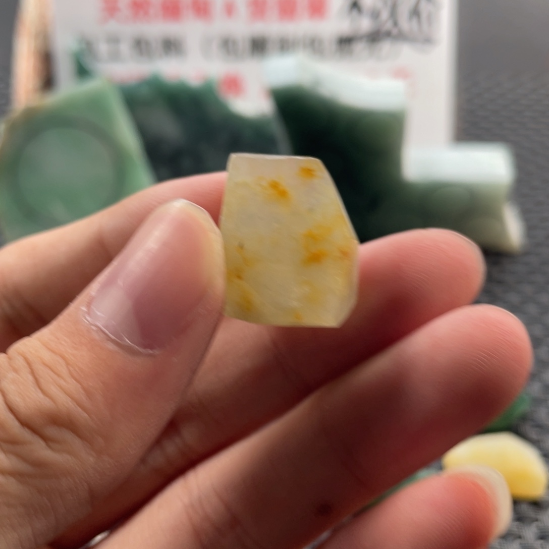 未镶嵌定制翡翠貔貅