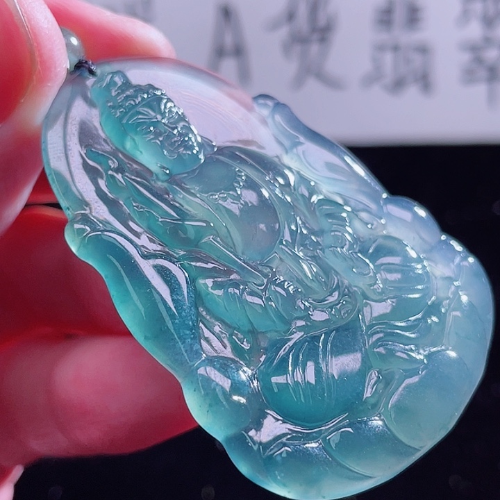 翡翠颈饰未镶嵌99999999