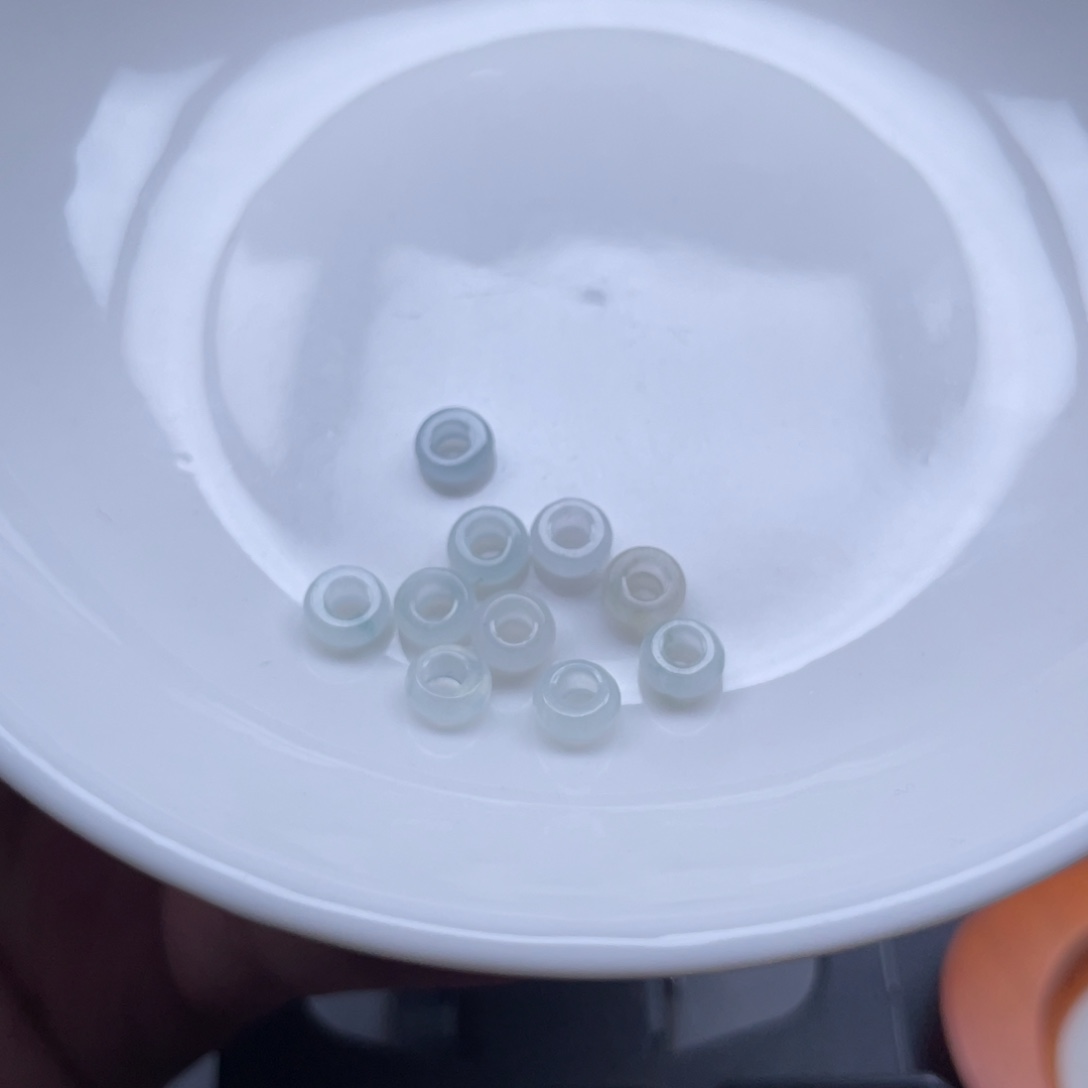 翡翠散珠跑环10颗